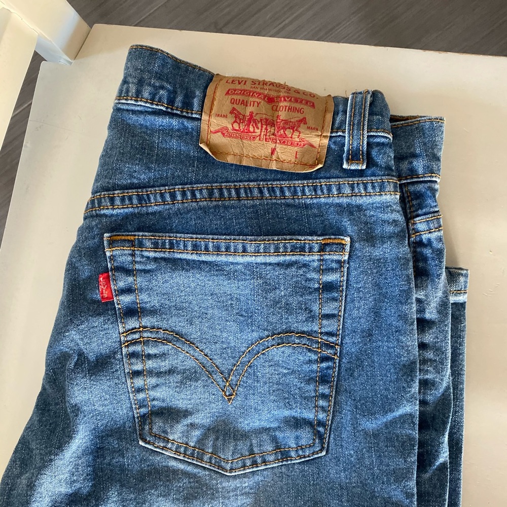Levi’s high waist boot cut 8/30